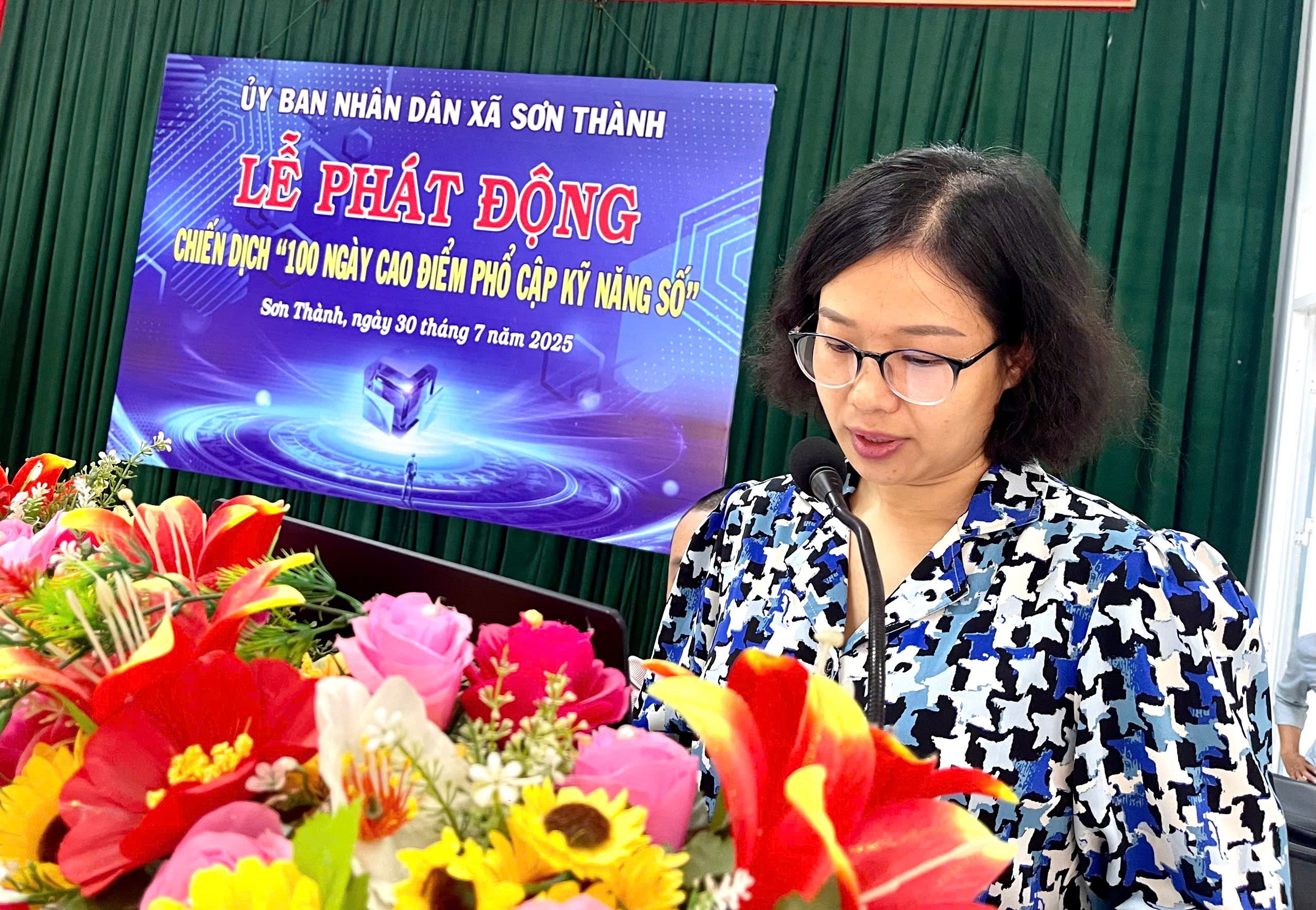 LỄ PHÁT ĐỘNG “CHIẾN DỊCH 100 NGÀY CAO ĐIỂM PHỔ CẬP KỸ NĂNG SỐ”